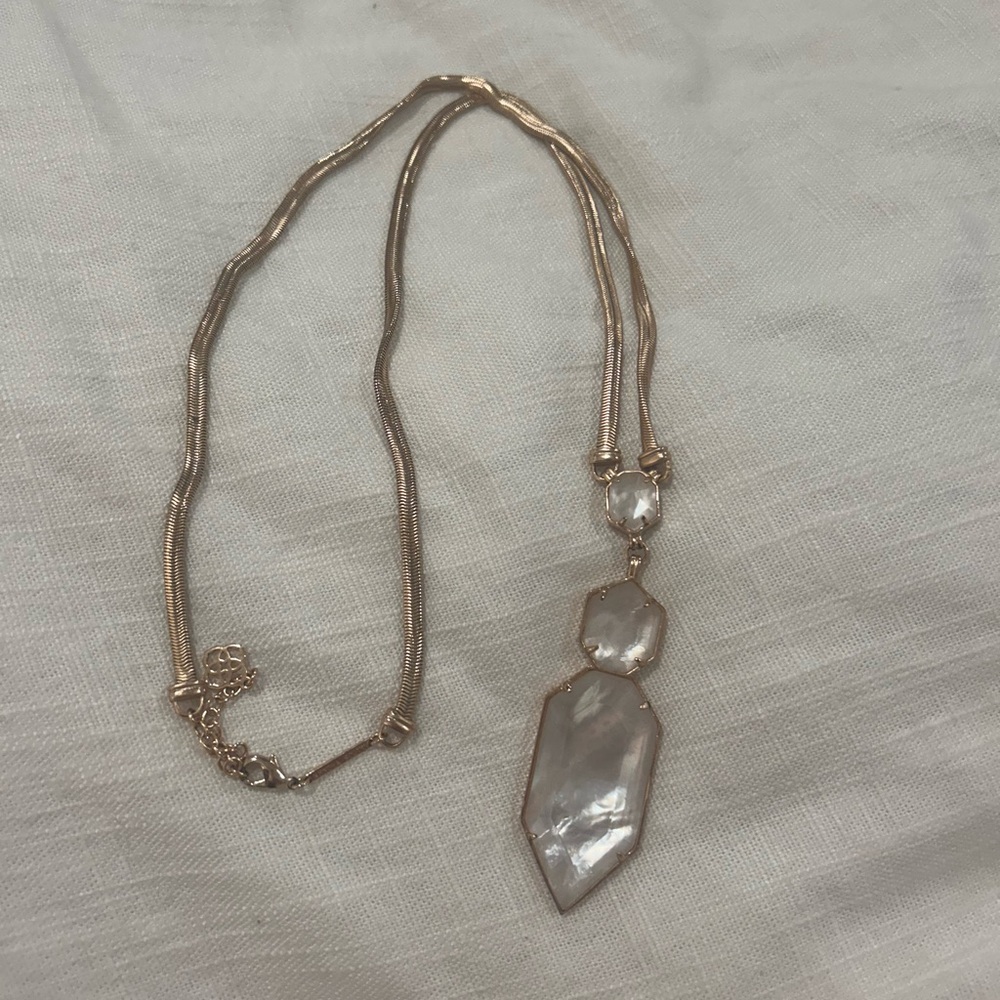 Kendra Scott Wyatt rose gold necklace with mother of pearl stone pendant